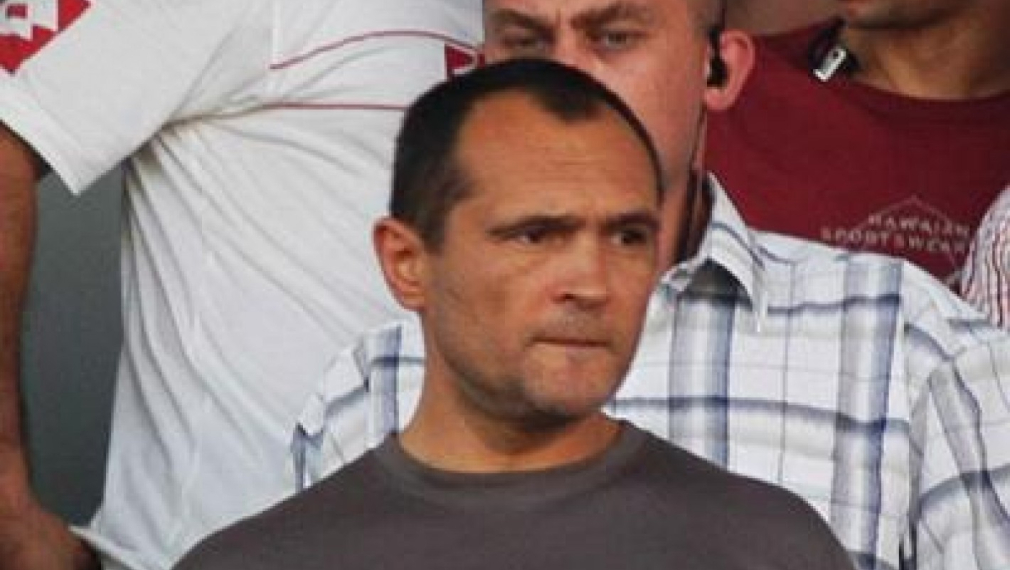 Всички сметки на "Холдинг Пътища" на Васил Божков запорирани от съдебни изпълнители? Всички сметки на "Холдинг Пътища" на Васил Божков запорирани от съдебни изпълнители?