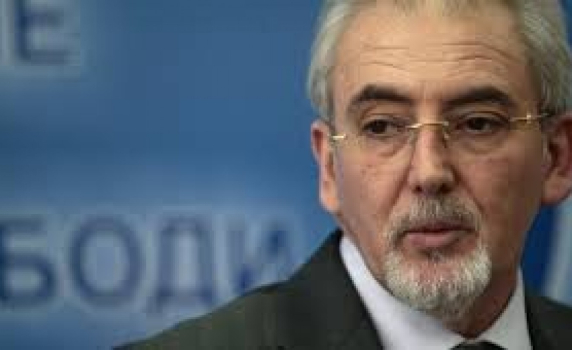 ДПС: Президентът работи в интерес на ГЕРБ, опитва да провали новия Изборен кодекс