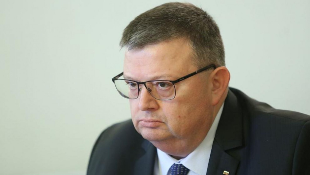 Цацаров: Никой не омаловажава фигурата на президента