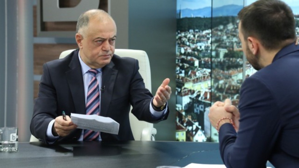 Ген. Атанасов: Прокуратурата води кампания в полза на ГЕРБ