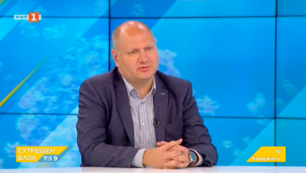 Доц. Шиваров: Хората с "нулева" кръвна група имат по-малък риск от тежко протичане на Covid-19