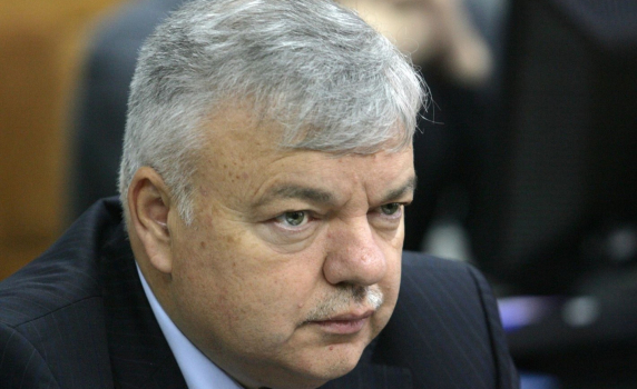 Как НСО забърка в скандал Десислава Радева
