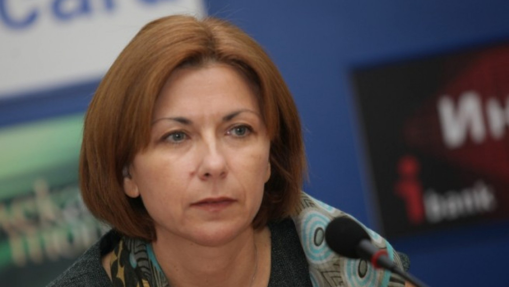 Б. Димитрова: Поставените от президента теми се използват за политически цели Б. Димитрова: Поставените от президента теми се използват за политически цели