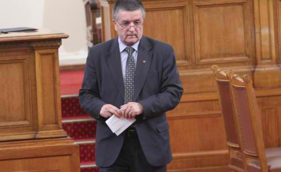 Извънредното заседание на парламента се провали, няма кворум