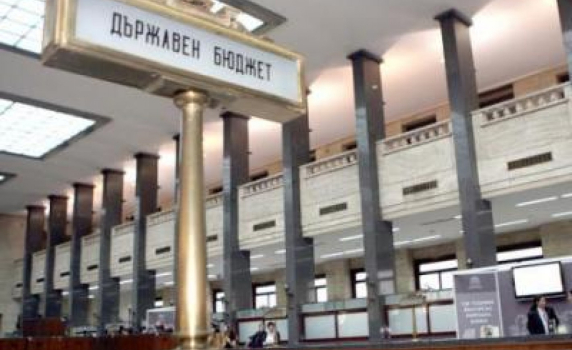 За бюджета без цифри: от отличници към несретници
