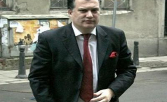 Мишо Бирата: има човек – има проблем