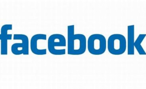 Броят на активните потребители на Facebook намалява през април
