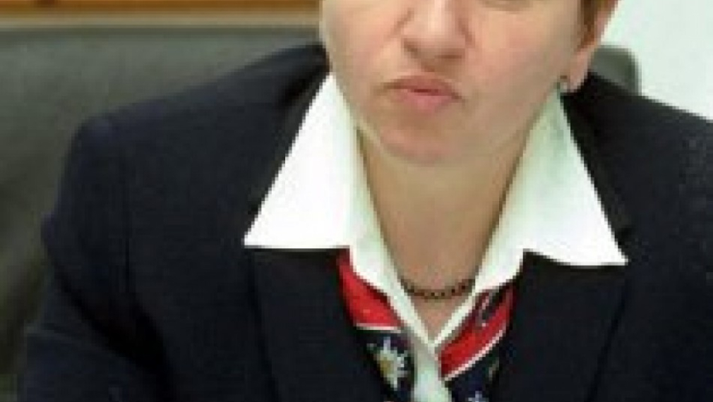 Плугчиева: Напълно санирахме пътния фонд