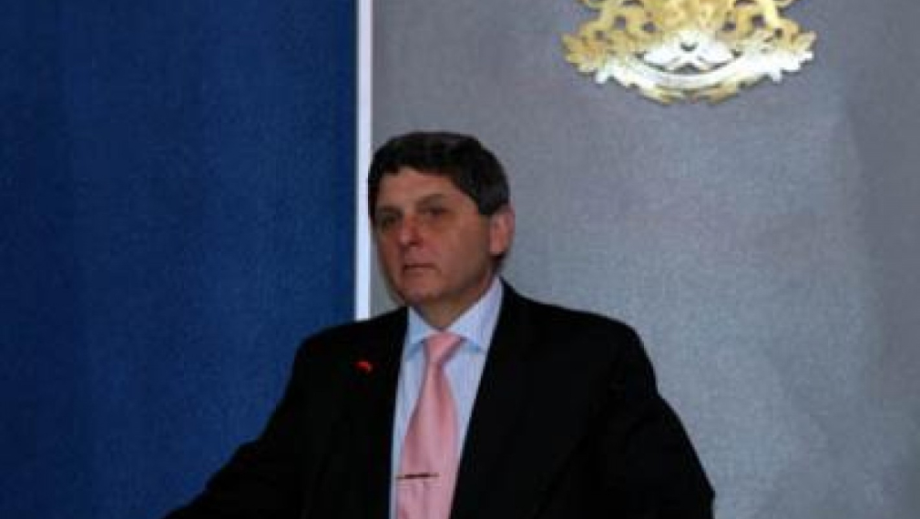 Спряха пет от дипломатическите назначения на Станишев