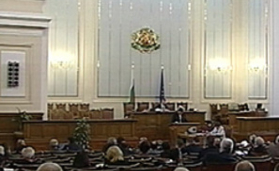 Комисията за контрол на ДАНС ще контролира и ДКСИ