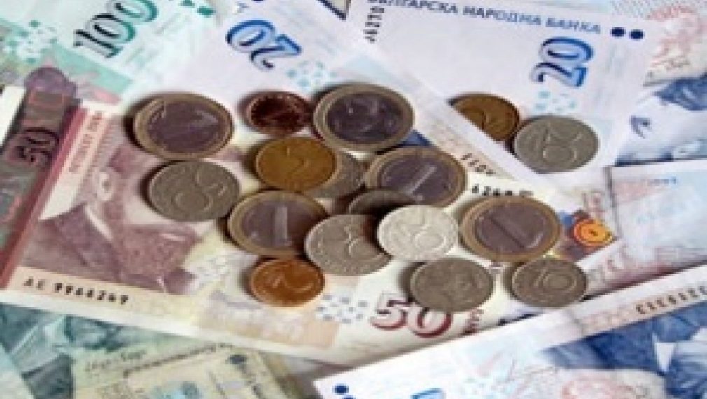 Пет пъти по-малък бюджетен дефицит за месец 