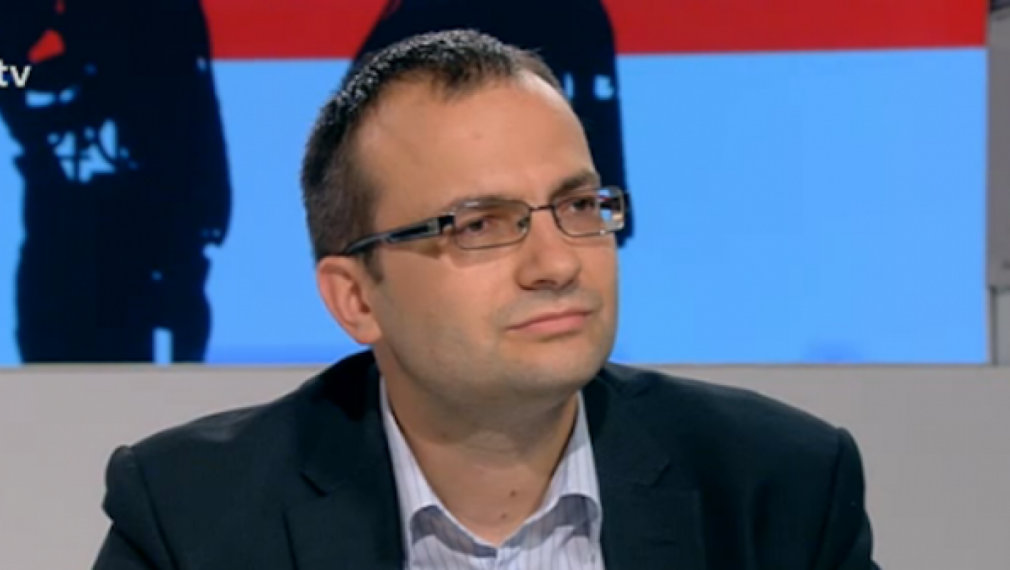 Повредиха спирачките на колата на Мартин Димитров
