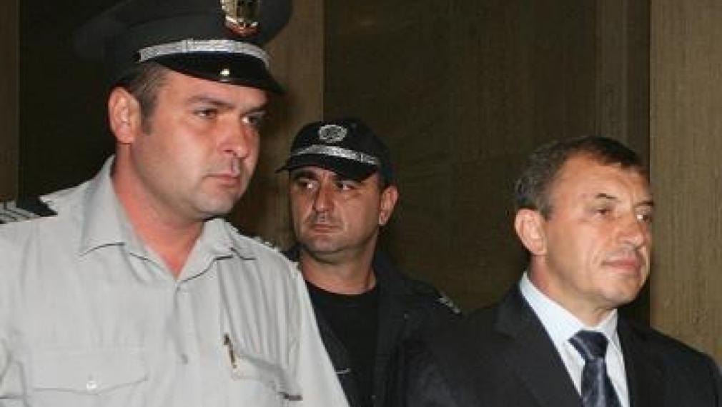 Алексей Петров отива в болница, но остава задържан под сража Алексей Петров отива в болница, но остава задържан под сража