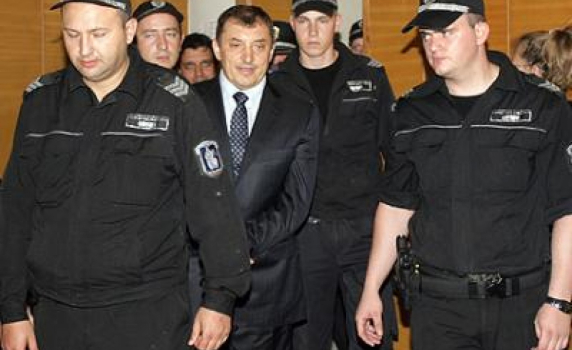Алексей Петров излиза под домашен арест. Прокуратурата се съгласи - „Октопод” не съществува