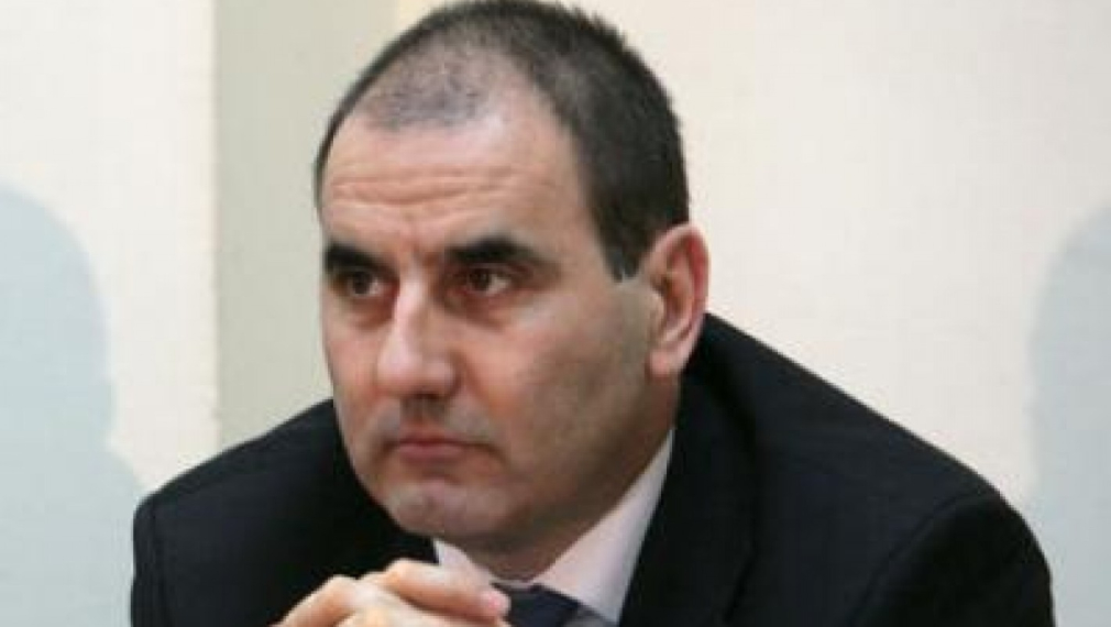 Цветанов отговори на Алексей Петров Цветанов отговори на Алексей Петров