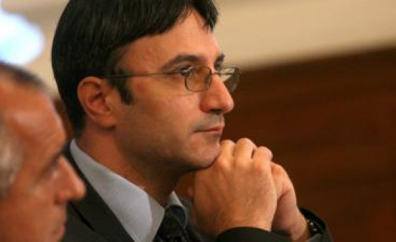 Трайков обяви инвеститорски интерес към АЕЦ "Белене". Кириенко упрекна правителството, че променя условията, при които е спечелен търгът