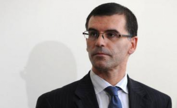 Симеон Дянков съобщи, че няма да има коледна пенсия и 13-та заплата
