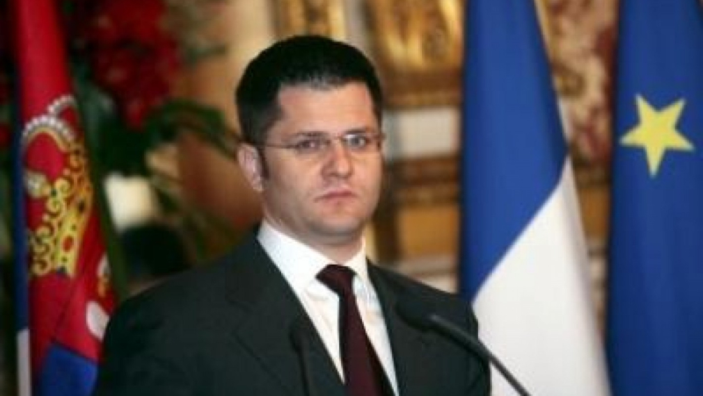 Сменят Вук Йеремич заради скандала с Нобеловата награда