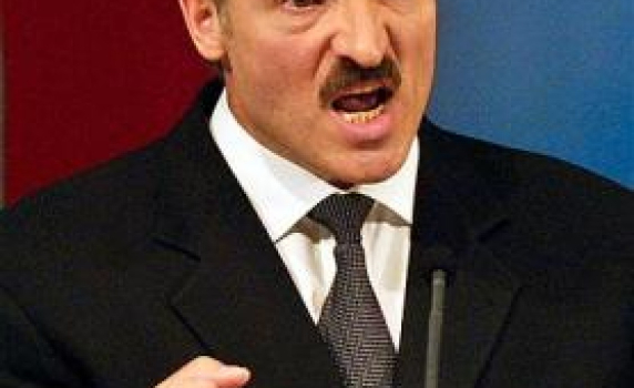 В Беларус гласуват за президент, изборът на Лукашенко за четвърти път е предизвестен