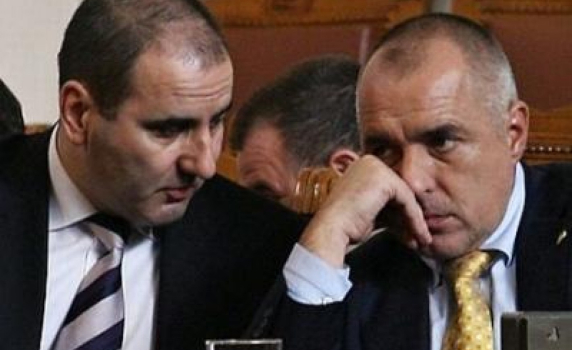 Рейтингът на Цветанов пада с 12%, Борисов го гласи за президент