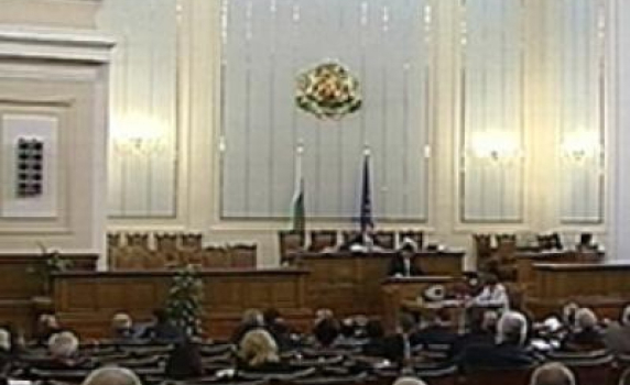Синята коалиция, БСП и ДПС искат изслушване на Цветанов в парламанта