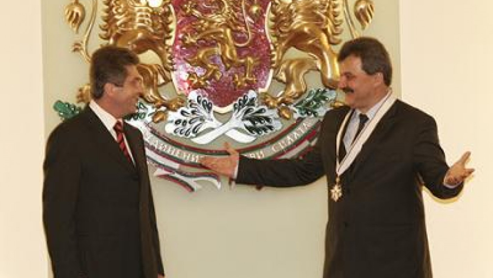 Американското посолство за България: Куци и неискрени реформи плюс футболна мафия Американското посолство за България: Куци и неискрени реформи плюс футболна мафия