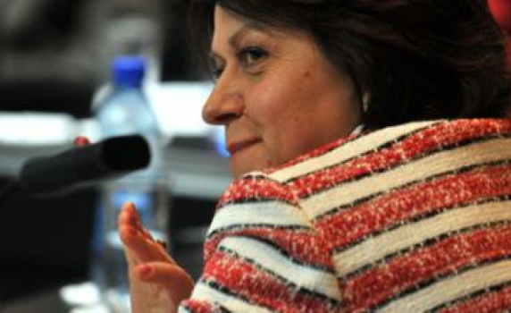 Дончева: Много хора, активно говорещи или активно пречещи на темата ДС, вероятно имат досиета