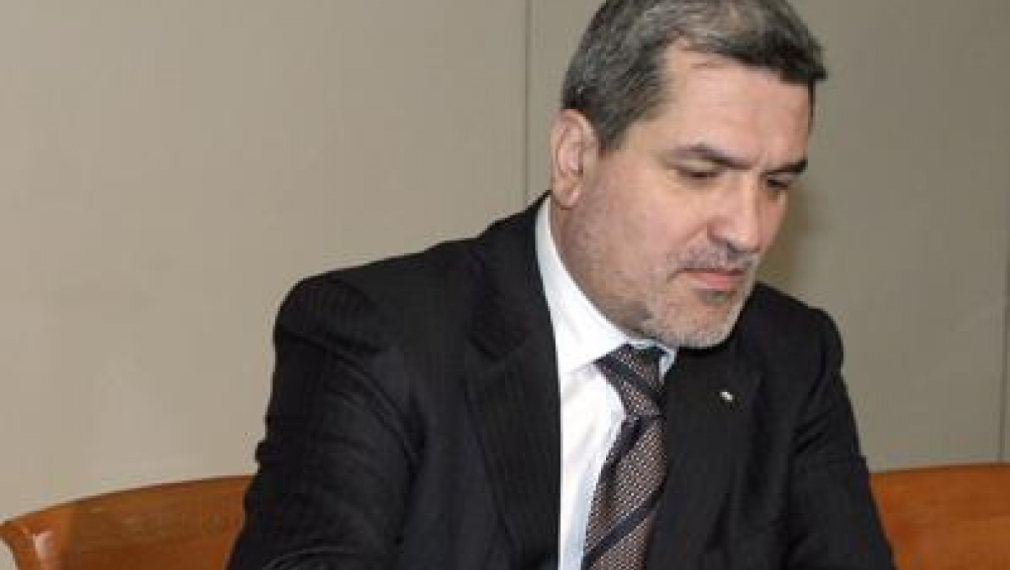 Касим Дал подаде оставка и за пръв път нападна публично Доган