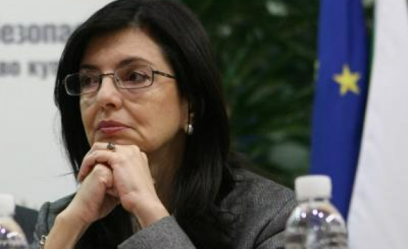 Кунева: Доверието към България е силно накърнено! Не си представям някой от комисарите вече да говори откровено с българските министри