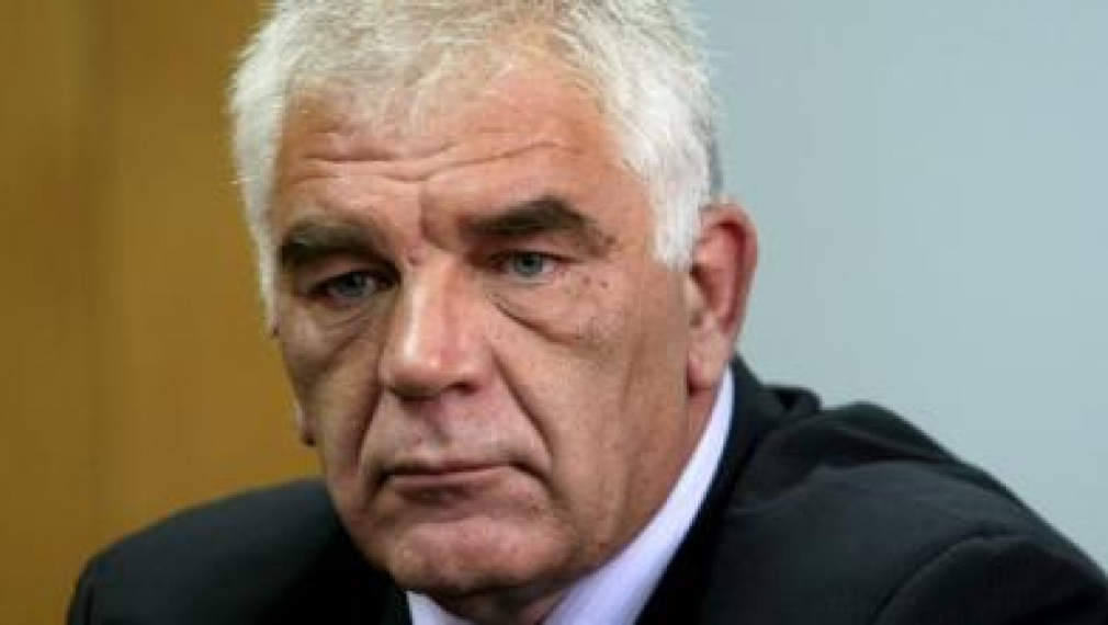 Обясненията защо е подслушван Танов повдигат все повече въпроси