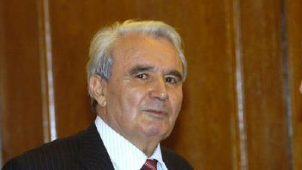 Кушлев отива на съд за конфликт на интереси, искат му оставката – получавал 9 хил. лв. месечно Кушлев отива на съд за конфликт на интереси, искат му оставката – получавал 9 хил. лв. месечно