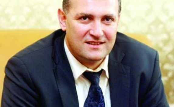 Зам.-шефът на ПГ на ГЕРБ: Борисов е най-подходящ за президент. "Лукойл" не е монополист