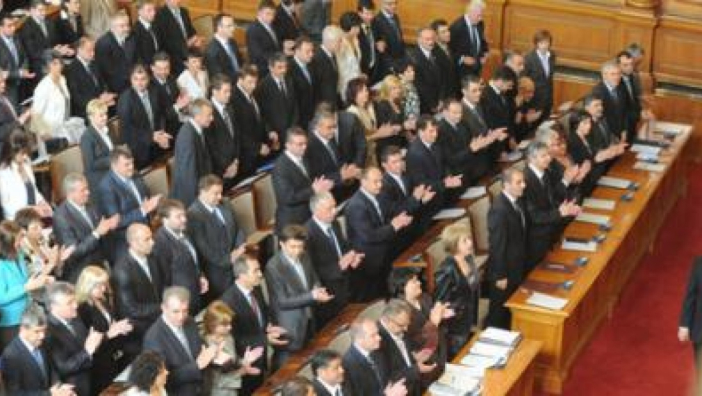 ГЕРБ отхвърли предложението бивши агенти на ДС да не бъдат награждавани с държавни отличия