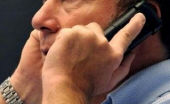 Във Великобритания се разраства скандалът с подслушването 