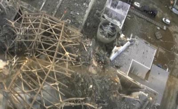 Японци са създали "прах", улавящ радиоактивните частици във водата