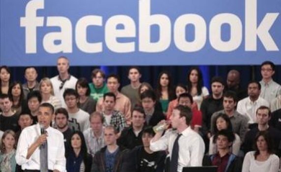 Обама стартира предизборните си обиколки от централата на Facebook