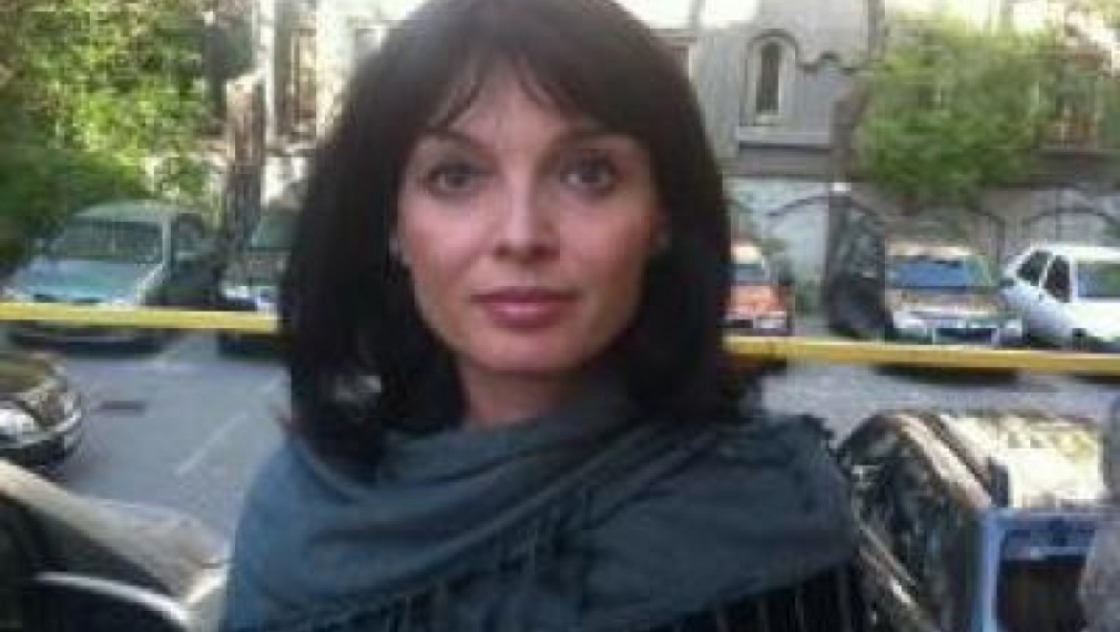 Бившата адвокатка на в. „Уикенд” Миглена Димитрова: Подозирам участие на вестника в пренареждането на пазара на дрога в София
Бившата адвокатка на в. „Уикенд” Миглена Димитрова: Подозирам участие на вестника в пренареждането на пазара на дрога в София