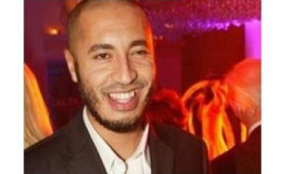 При въздушен удар на НАТО са убити най-малкият син на Кадафи и трима внуци на либийския лидер