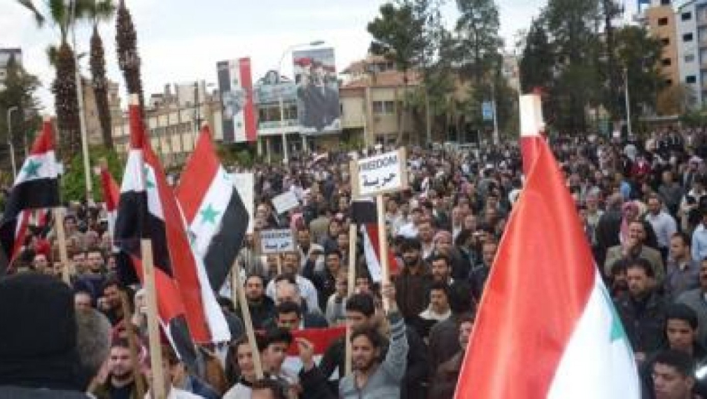 Сирийските сили за сигурност са убили най-малко 27 протестиращи за един ден 
