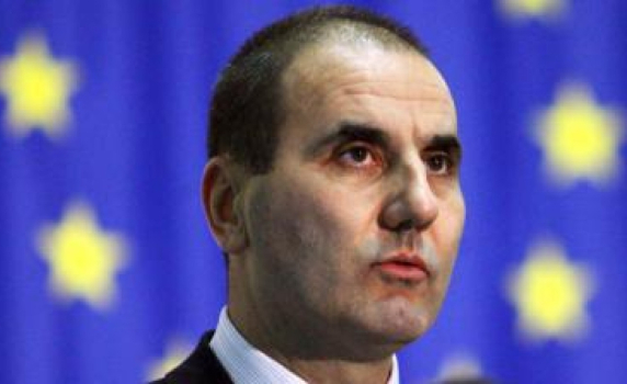 Цветан Цветанов: Прочетете доклада на Европол и тогава давайте оценки

