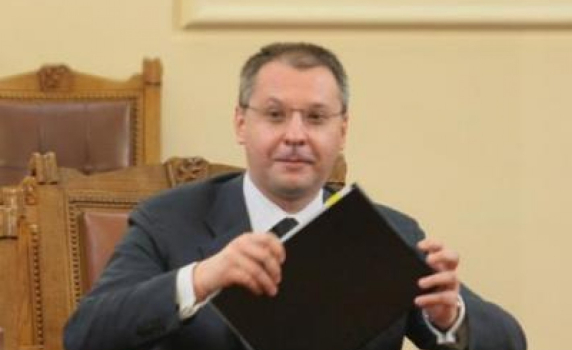 Станишев щял да се кандидатира за президент, ако Борисов промени Конституцията
