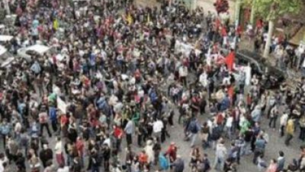 Протести в Испания срещу високата безработица в навечерието на изборите Протести в Испания срещу високата безработица в навечерието на изборите
