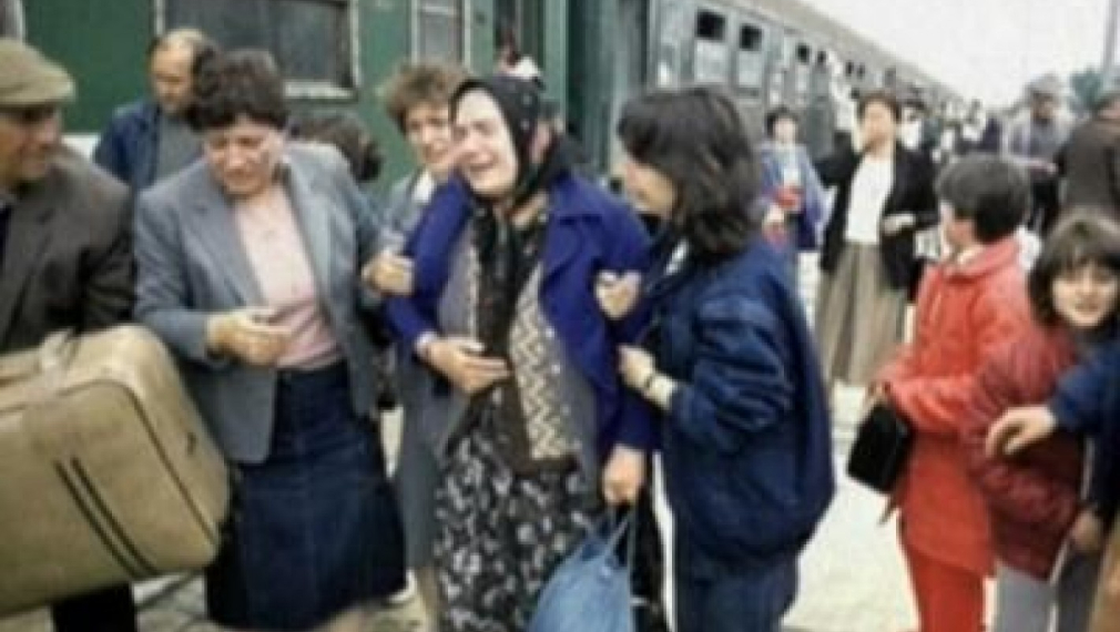 Днес БНТ ще излъчи филм за прокудените от комунизма български турци Днес БНТ ще излъчи филм за прокудените от комунизма български турци