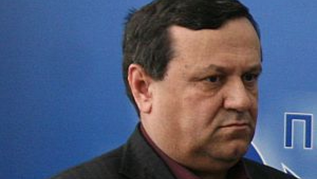 Хасан Адемов, ДПС: България ще прибегне до заем, за да изплати вноската по дълга си