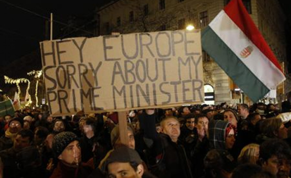 Масов протест срещу управлението на Виктор Орбан в Унгария