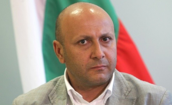 Шефът на ГДБОП Станимир Флоров излъгал вътрешната комисия в парламента по случая &quot;Мирослава&quot;