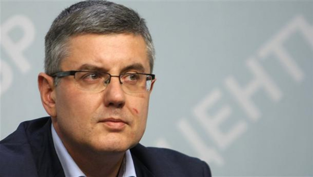 БСП: Договорите за зимно почистване са неизгодни за държавата и облагодетелстват три фирми