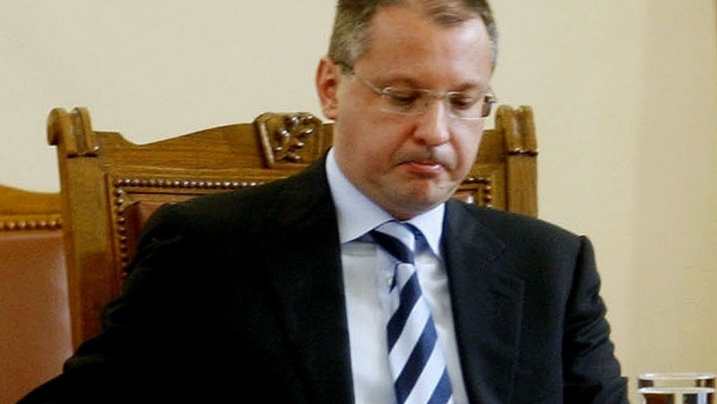 Цветанов иска парламентарна комисия да разследва отношенията между Станишев и лобиста Хохегер Цветанов иска парламентарна комисия да разследва отношенията между Станишев и лобиста Хохегер