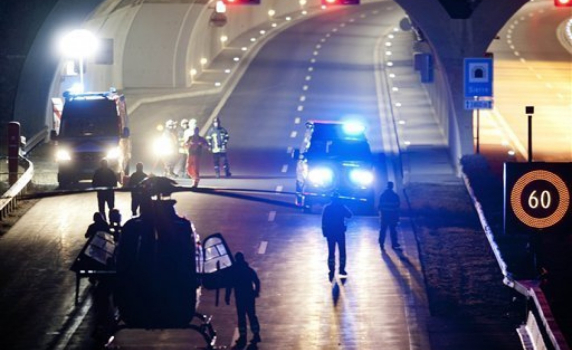 22 деца загинаха при автобусна катастрофа в Швейцария