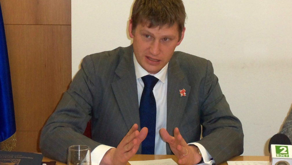 Джонатан Алън: Престъпността и корупцията са пречка за икономиката ви